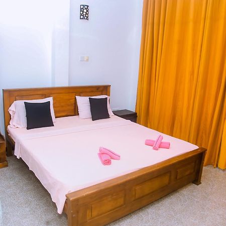 Отель Mirissa Turtle Point Guest Экстерьер фото