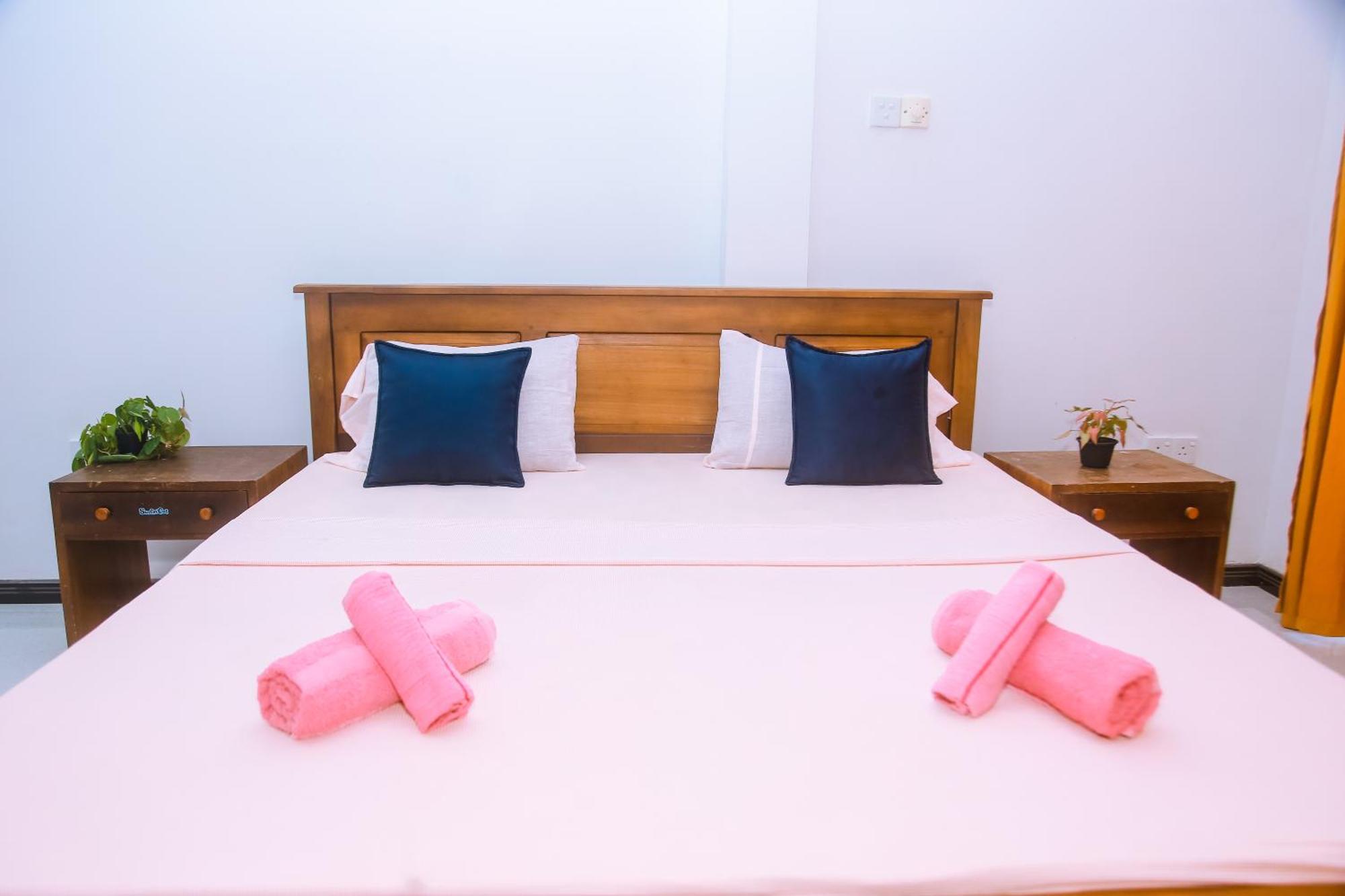 Отель Mirissa Turtle Point Guest Экстерьер фото