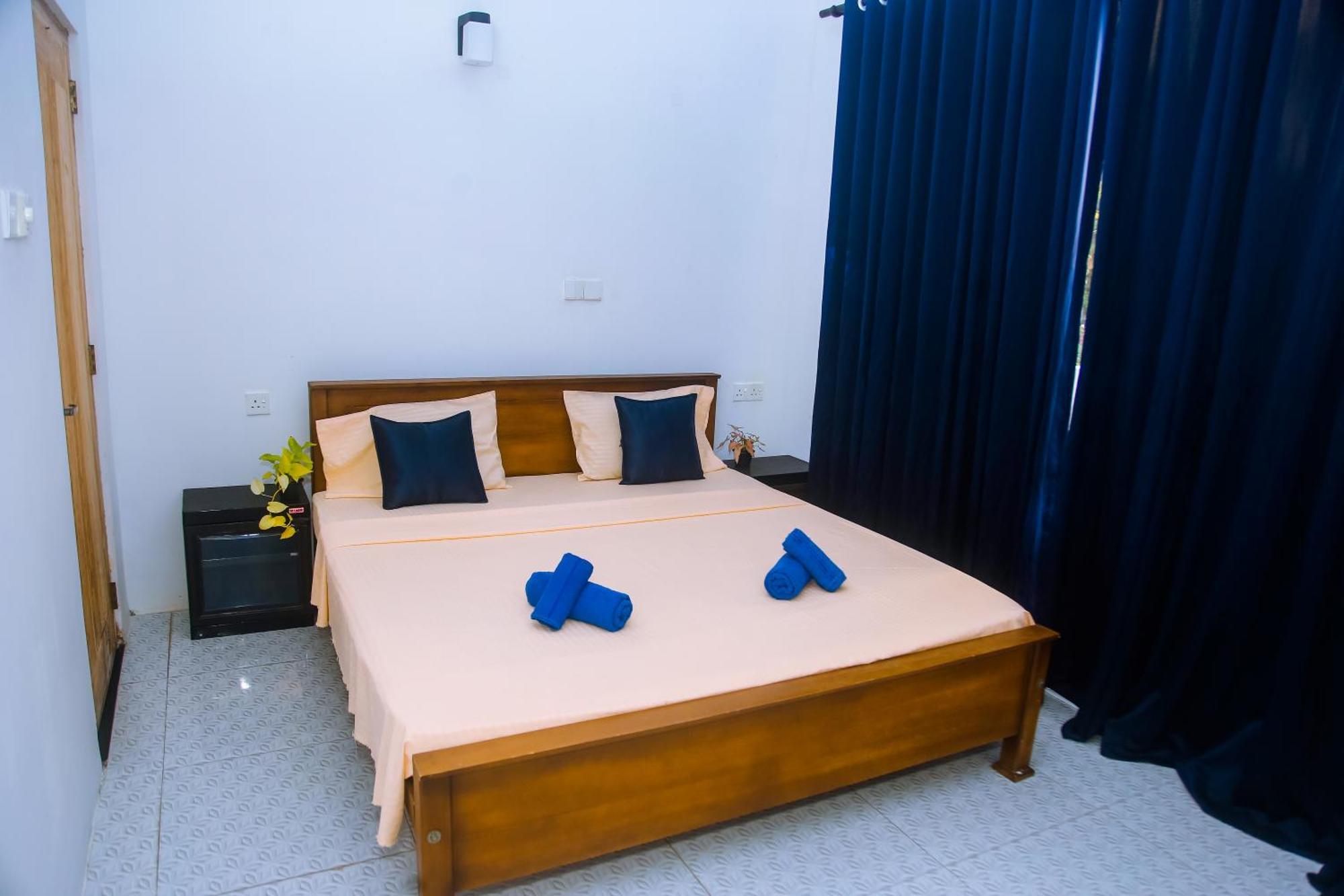 Отель Mirissa Turtle Point Guest Экстерьер фото