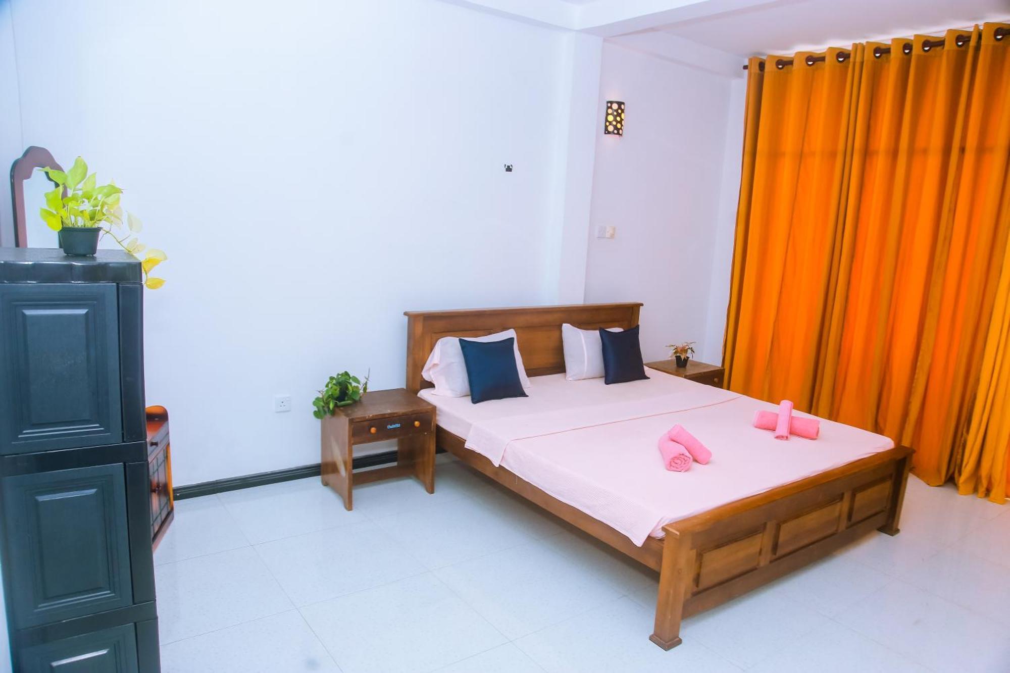 Отель Mirissa Turtle Point Guest Экстерьер фото